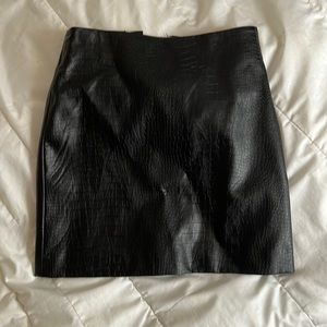 H&M HIGH WAISTED LEATHER SKIRT